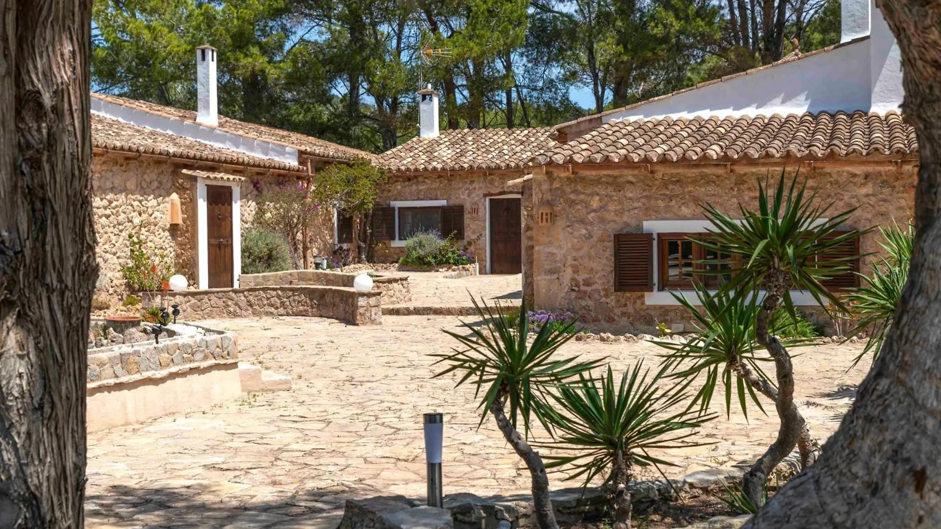 Finca Especial El Pino Mallorca En 에스포를레스