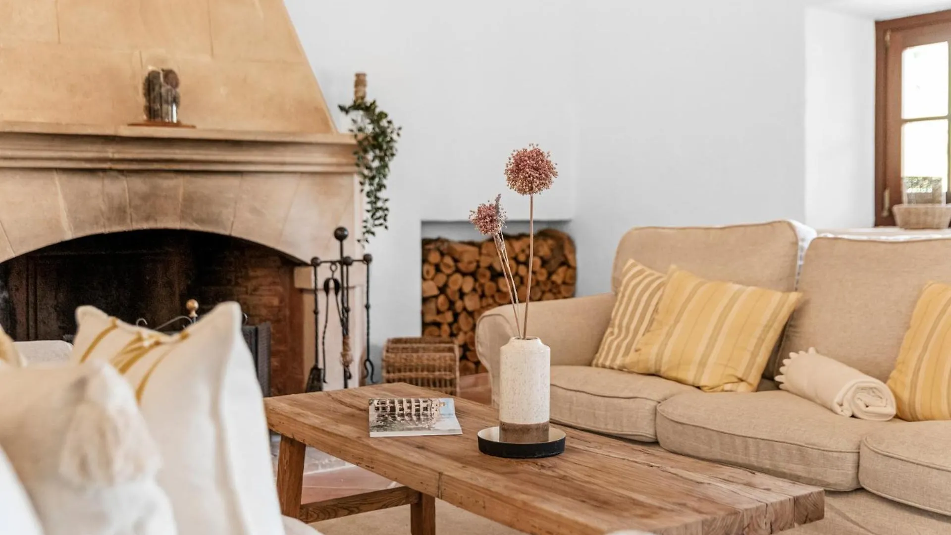 Finca Especial El Pino Mallorca En 에스포를레스